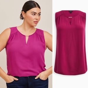 NWT Torrid 5 Crepe Metal Keyhole Tank, Womens Plus Size Blouse, Top, 5x 28 28W